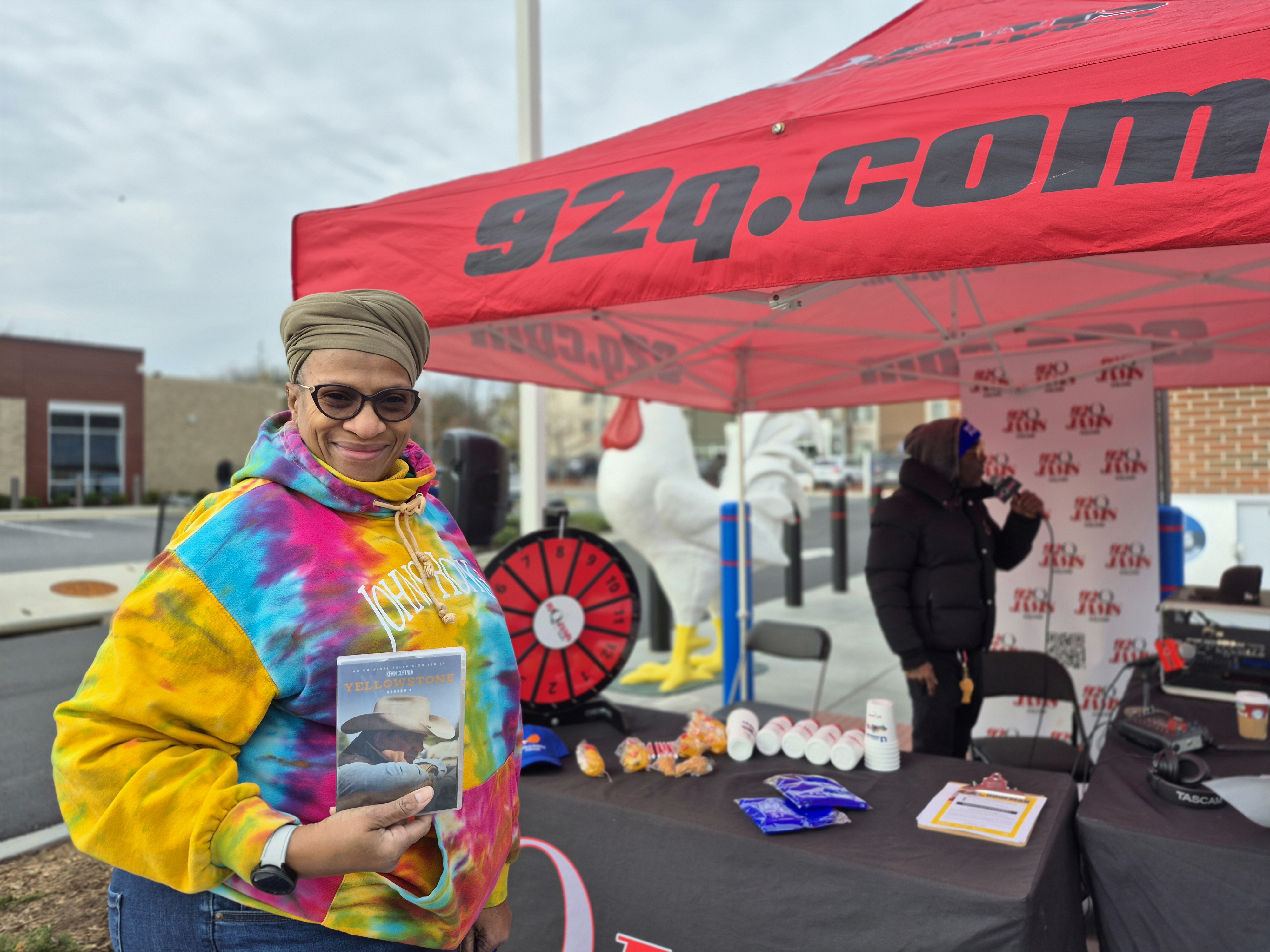 Wwin & Werq - Remote Giveaway